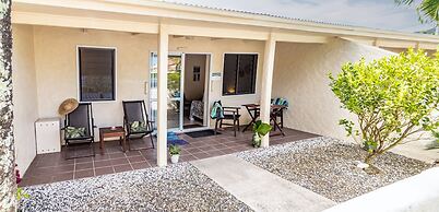 Coral Sands Apartments