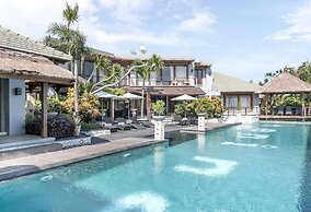 Villa Hening Boutique Hotel