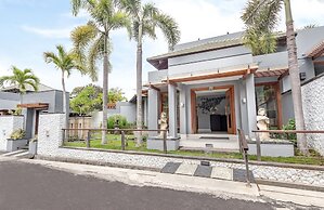 Villa Hening Boutique Hotel