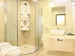 Gumilang Regency Hotel By Gumilang Hospitality