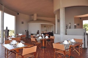 Ecoscience Center & Luxury Lodge