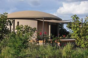 Ecoscience Center & Luxury Lodge