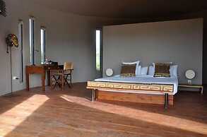 Ecoscience Center & Luxury Lodge