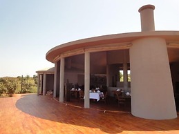 Ecoscience Center & Luxury Lodge