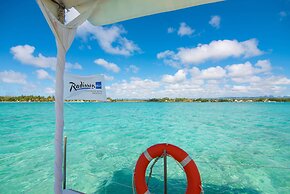 Radisson Blu Azuri Resort & Spa