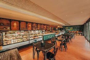 Radisson Blu Azuri Resort & Spa