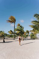 Radisson Blu Azuri Resort & Spa