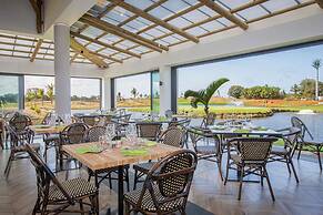 Radisson Blu Azuri Resort & Spa