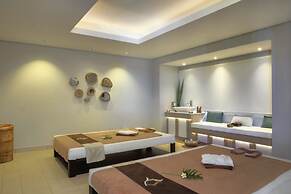 Radisson Blu Azuri Resort & Spa