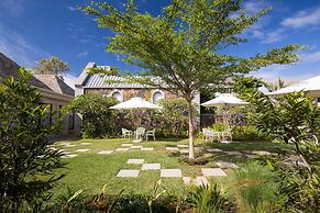 Radisson Blu Azuri Resort & Spa