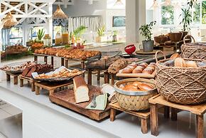 Radisson Blu Azuri Resort & Spa