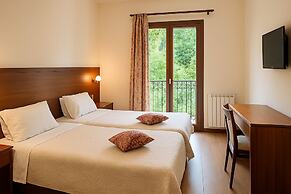 Manthos Mountain Resort & Spa