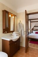 Manthos Mountain Resort & Spa