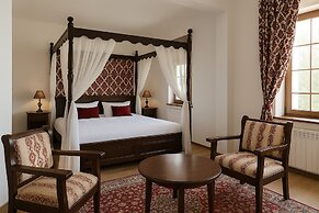 Manthos Mountain Resort & Spa