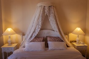 Manthos Mountain Resort & Spa