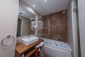 Manthos Mountain Resort & Spa