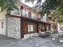 Manthos Mountain Resort & Spa