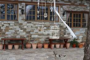 Manthos Mountain Resort & Spa