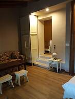 Manthos Mountain Resort & Spa