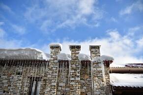 Manthos Mountain Resort & Spa