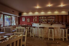 Manthos Mountain Resort & Spa