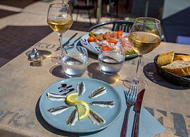 KYRIAD MARSEILLE EST - Aubagne Gemenos