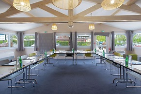 KYRIAD MARSEILLE EST - Aubagne Gemenos