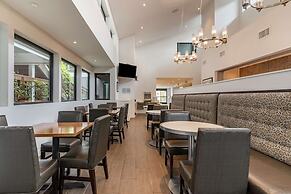 Best Western Plus Stevenson Manor