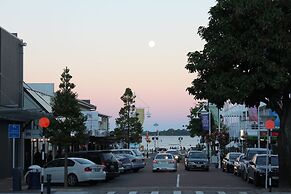 Harbour City Motor Inn