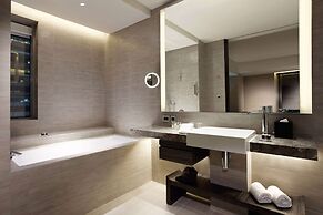 Humble House Hotel Taipei, Curio Collection by Hilton