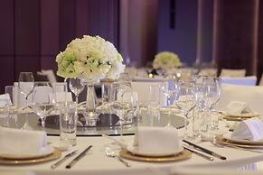 Humble House Hotel Taipei, Curio Collection by Hilton