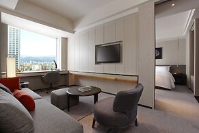 Humble House Hotel Taipei, Curio Collection by Hilton