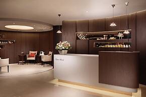 Humble House Hotel Taipei, Curio Collection by Hilton