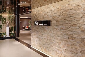 Humble House Hotel Taipei, Curio Collection by Hilton