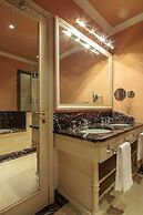 Al Palazzo del Marchese di Camugliano