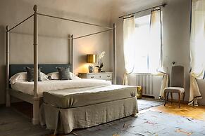 Al Palazzo del Marchese di Camugliano