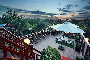 Wheel Garden Riverside