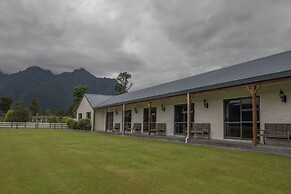 Mt Cook View Motel - Fox Glacier