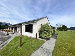Mt Cook View Motel - Fox Glacier