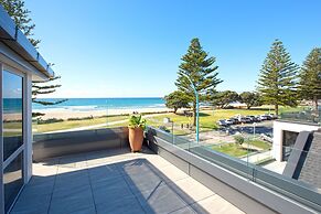 The Pavilions Beachfront Apartments