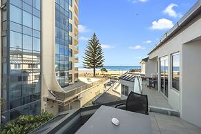 The Pavilions Beachfront Apartments