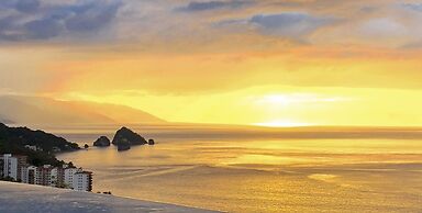 Hotel Mousai Puerto Vallarta Adults Only