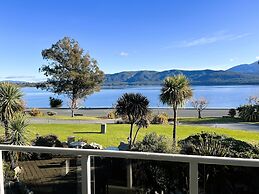 Fiordland Lakeview Motel and Apartments