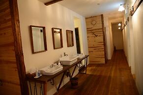 The Deer Park Inn