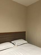 Iskandar Sinsuran Guesthouse