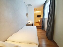 Hotel Clover 769 North Bridge Road