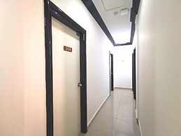 Hotel Tourist City Centre by HotSpot Essential