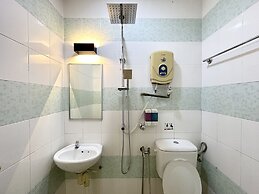 Hotel Tourist City Centre by HotSpot Essential