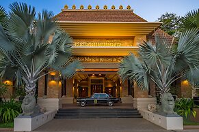 Angkor Miracle Reflection Club