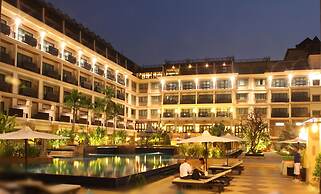 Angkor Miracle Reflection Club